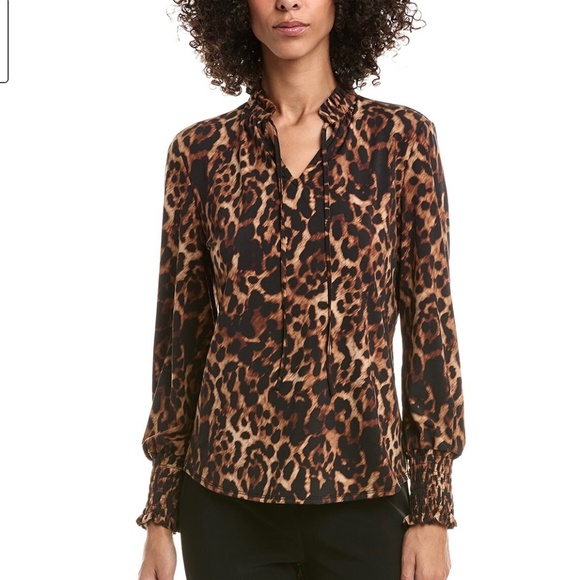 Anne Klein Smocked Cuff Blouse. Large in Leopard Print - NEW - Picture 1 of 2